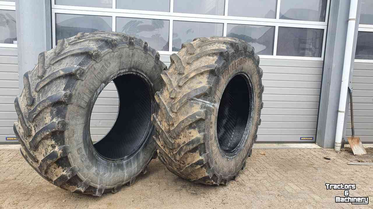Wheels, Tyres, Rims & Dual spacers Trelleborg 650/75 R 38