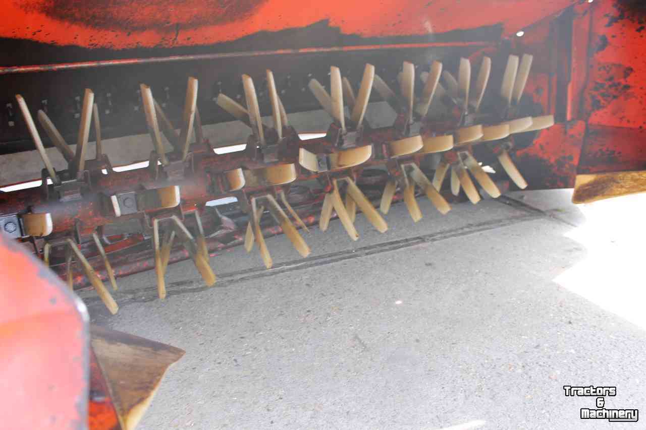 Mower Kuhn FC243 achtermaaier schijvenmaaier kneuzer lift-control