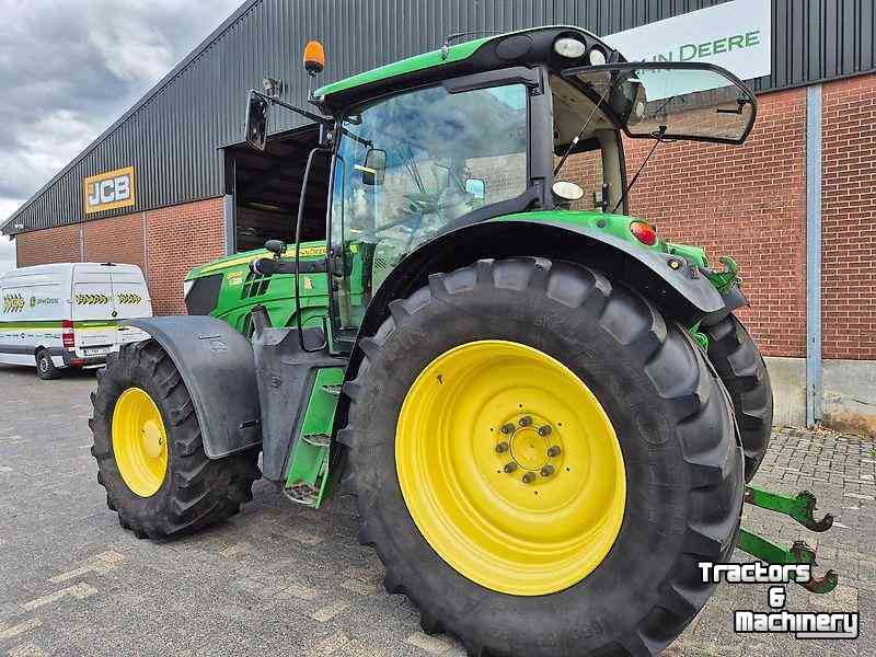Tractor John Deere 6150R