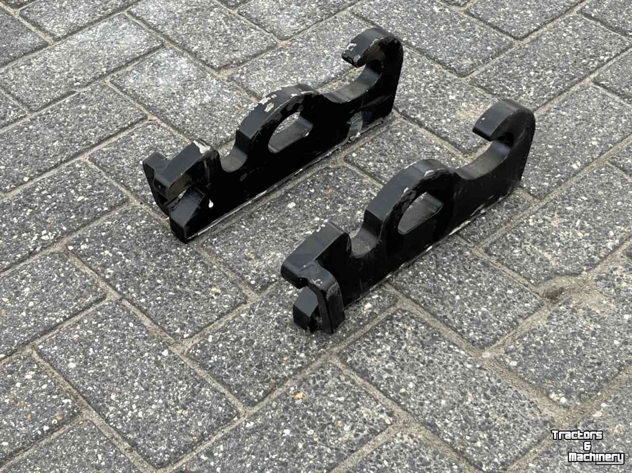 Other attachments and accessories  Aanlasdelen Aanlashaken Aanlasoren CW05