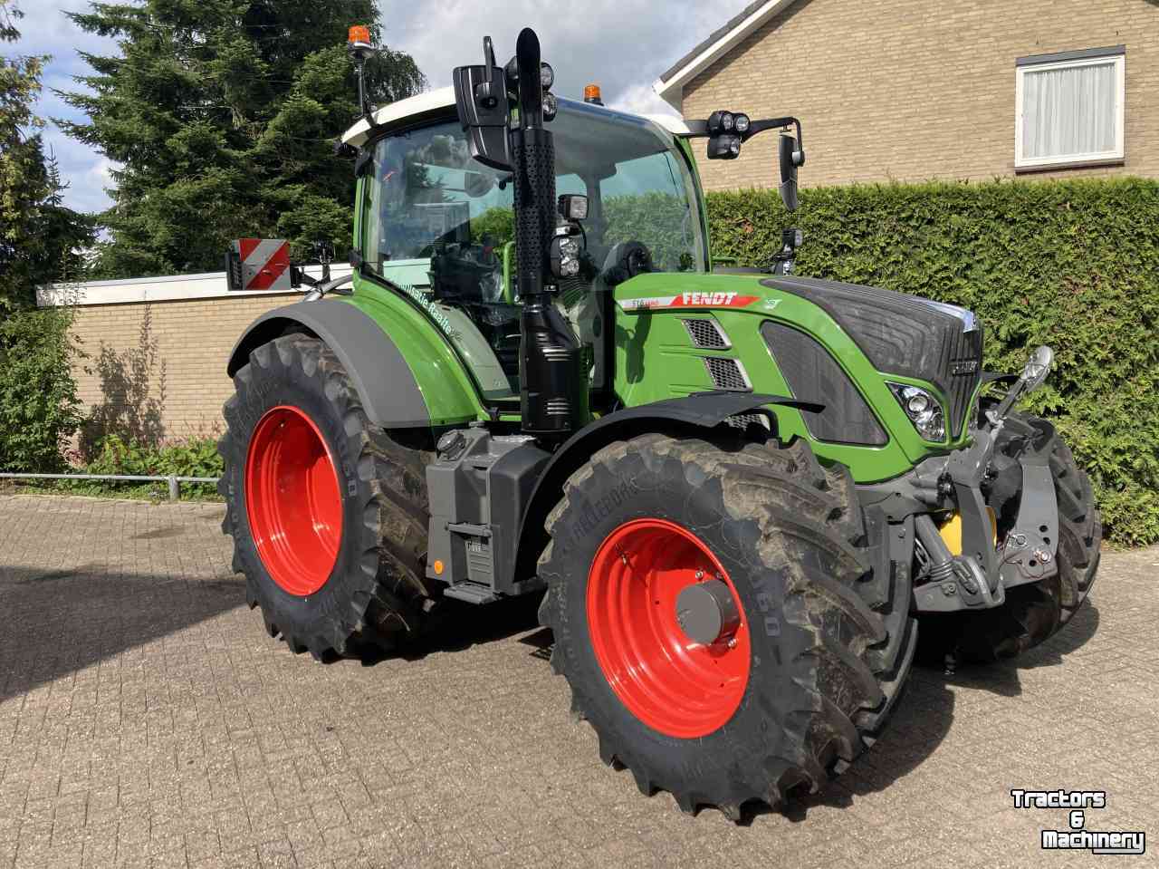 Tractor Fendt 516 Power + one S2
