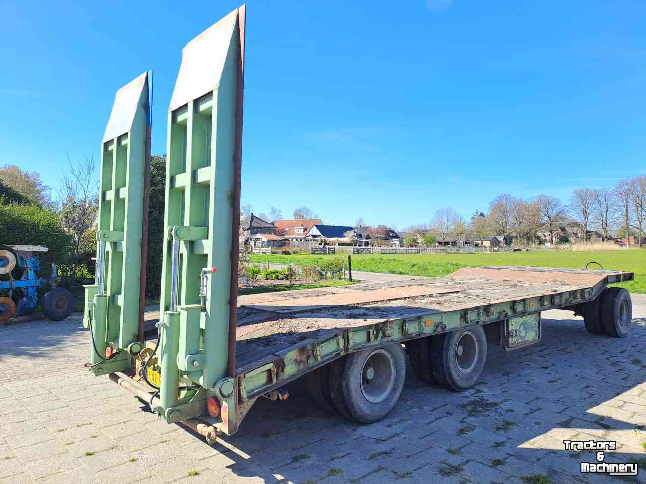 Ramp trailer  24 ton dieplader