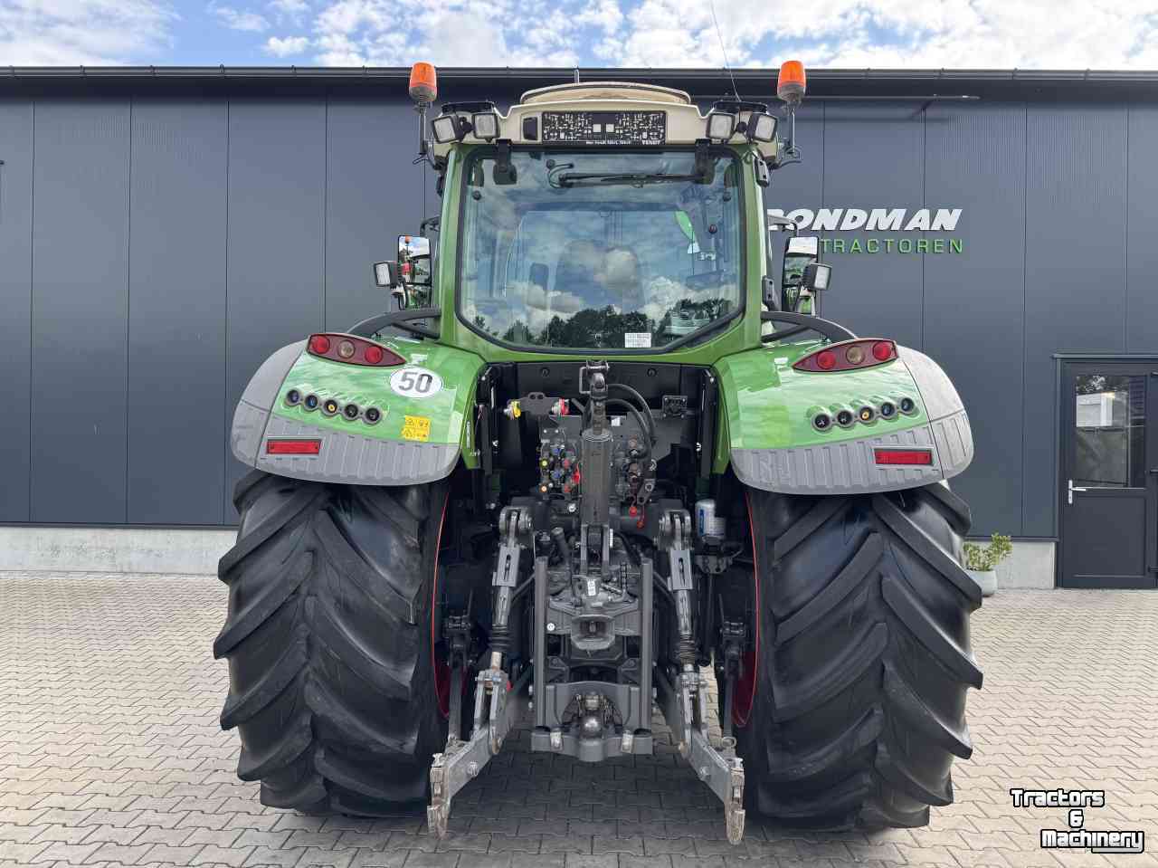 Tractor Fendt 724 S4 Profi plus