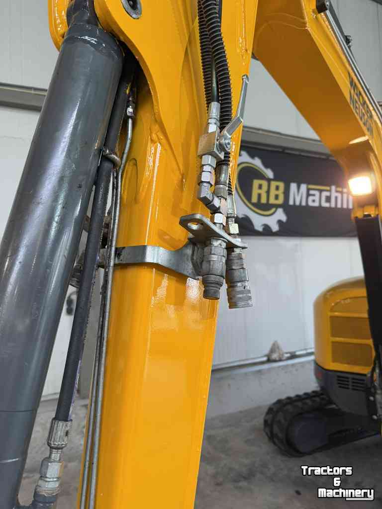 Excavator tracks Wacker EZ38