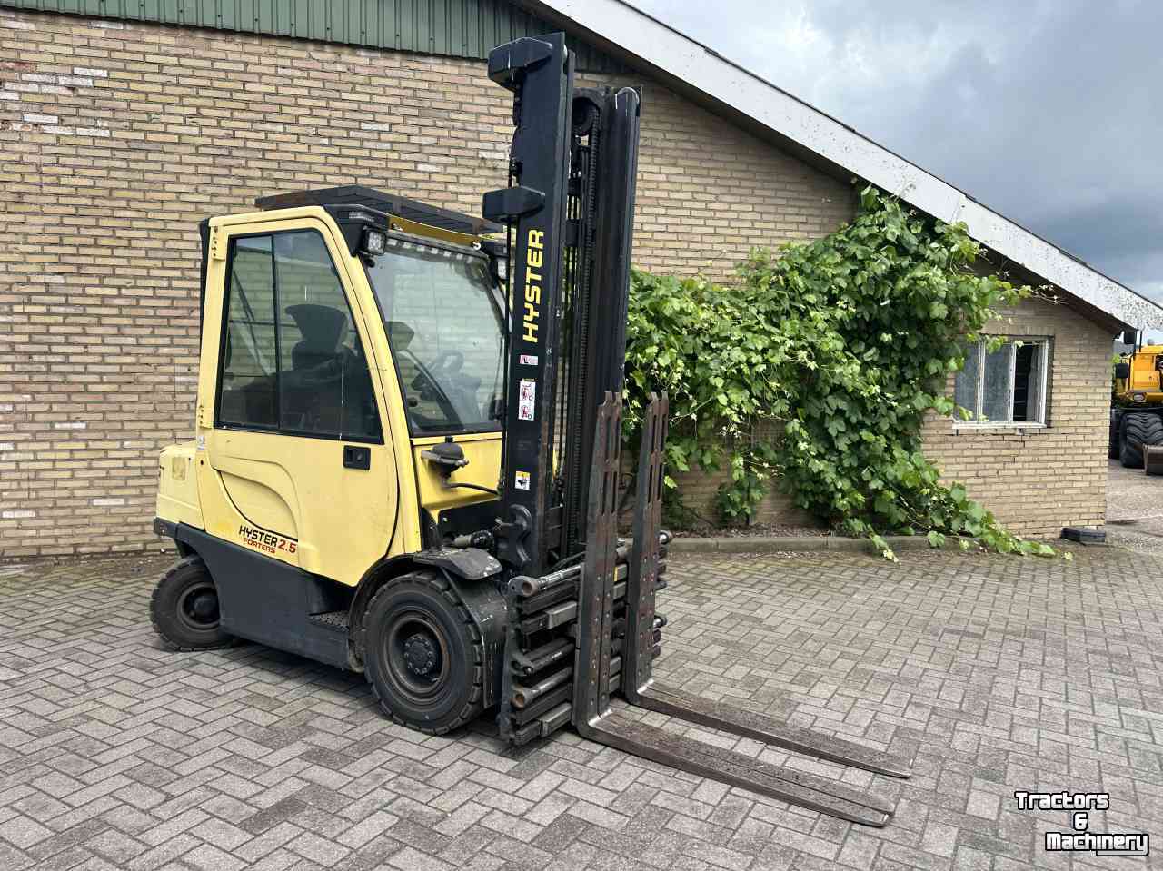 Forklift Hytec 2.5 Fortens