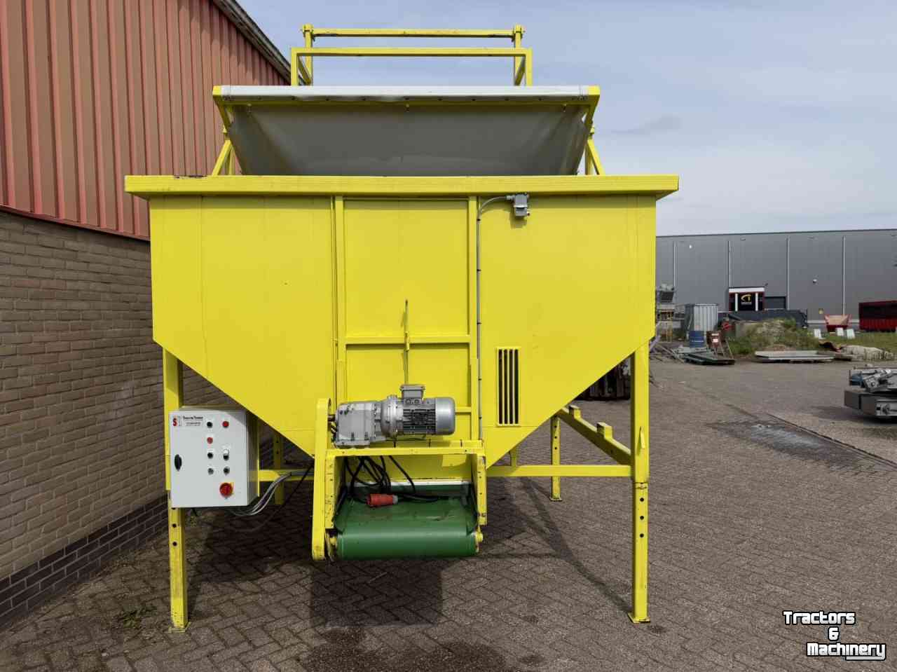 Bunkerstorage  Spoelstra Techniek, bunker, kantelaar