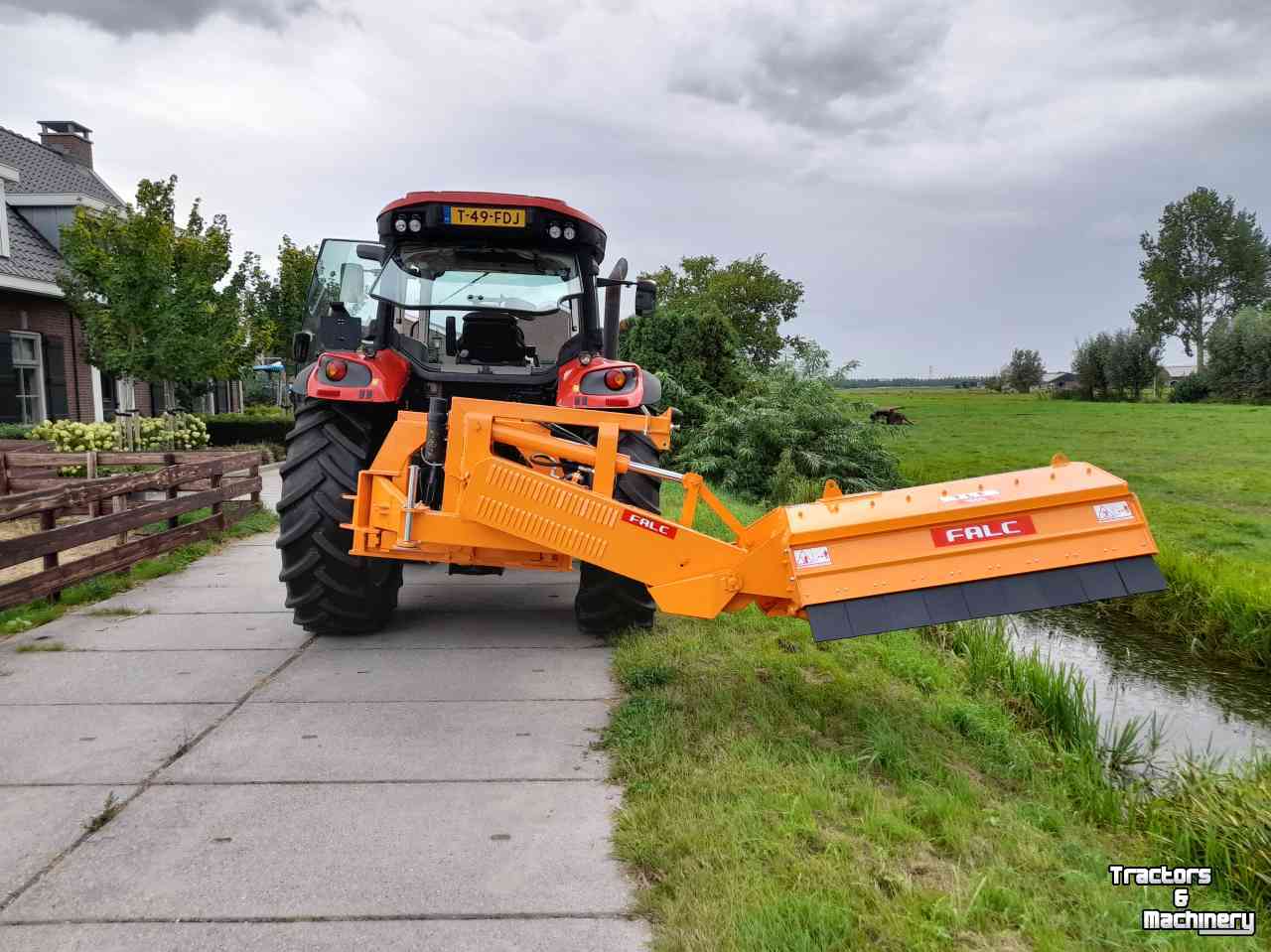 Flail mower Falc TLF 1600 zij-klepelmaaier