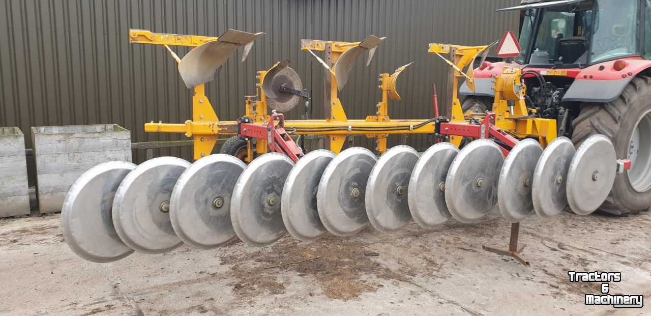 Ploughs Panter Diepploeg 3 schaar wentel +/- 40 cm diep