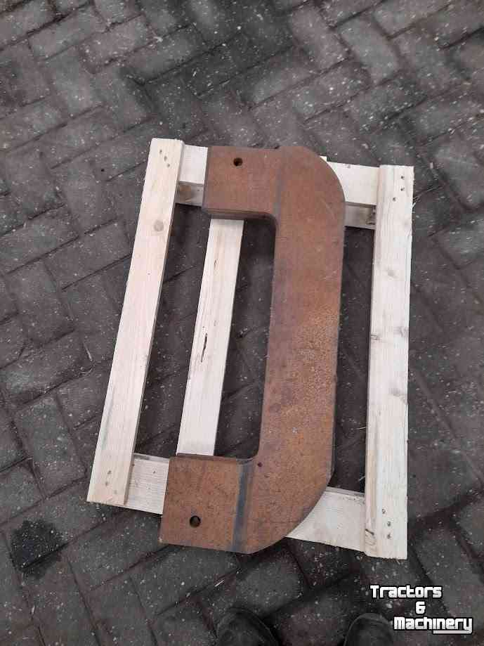 Other tractors and accessories Fendt Verstevigingsplaat hef 200 serie