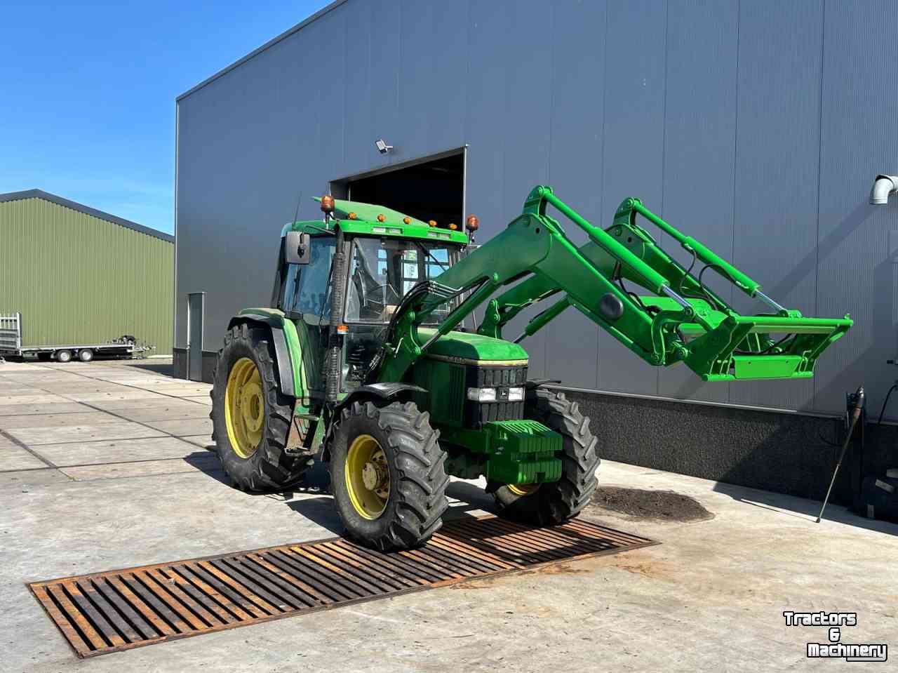 Tractor  John deere 6400