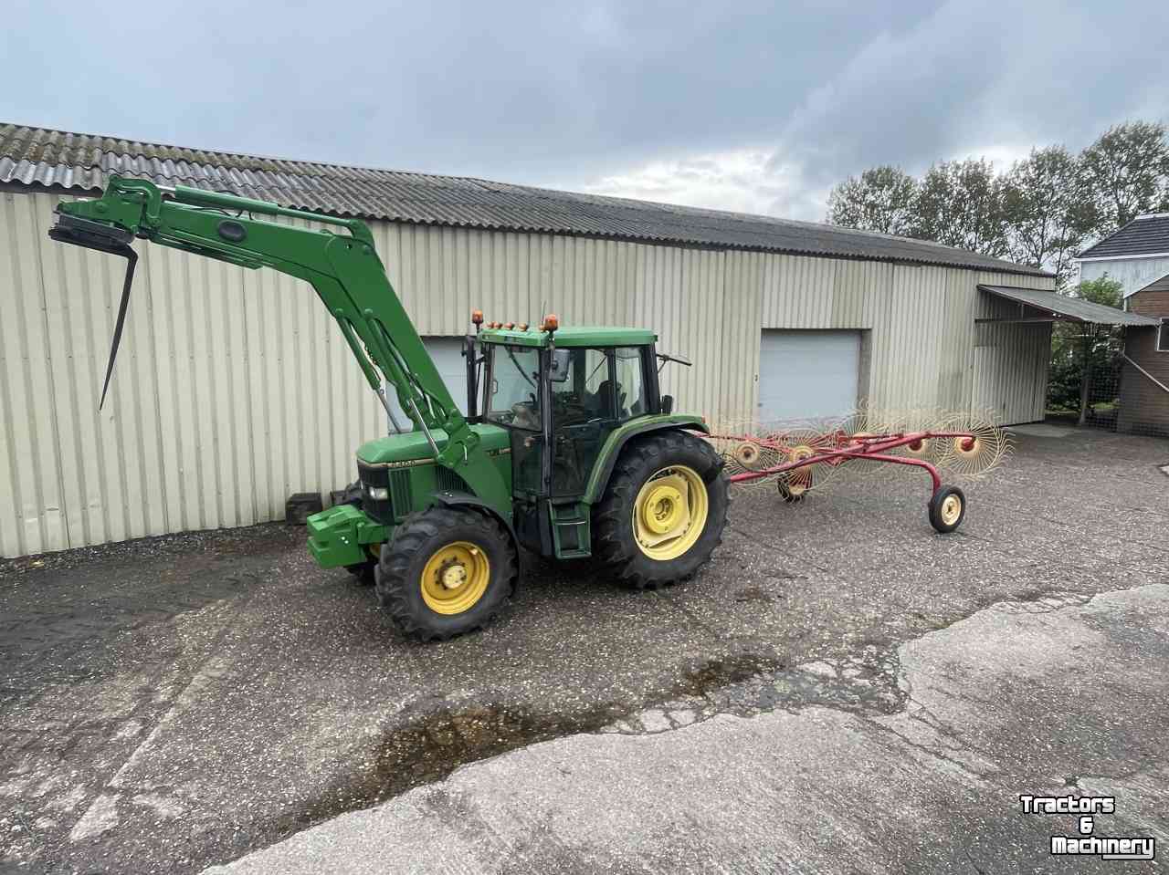 Tractor  John deere 6400