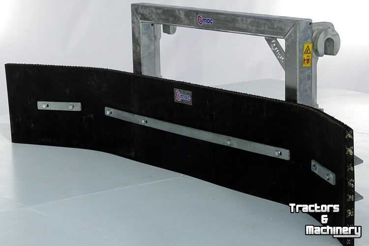 Rubber yard scraper Qmac Slijkschuif aanbouw Merlo