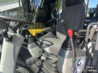 Excavator mobile Komatsu PW180-10 met LMB  Lastmomentbeveiliging