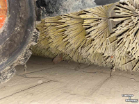 Sweeper Holaras H 220 HV Front