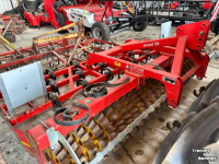 Seedbed combination Güttler avant 56 frontpacker rol