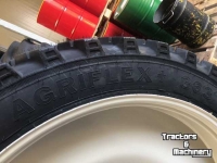 Wheels, Tyres, Rims & Dual spacers Alliance 270/95 R54 VF banden op velg