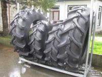 Wheels, Tyres, Rims & Dual spacers Firestone 20.8R38