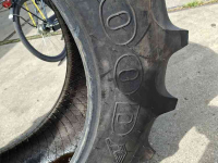 Wheels, Tyres, Rims & Dual spacers Good Year 16.9R38