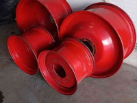 Wheels, Tyres, Rims & Dual spacers Fendt Breedspoor Velgenset 18x38  15x24