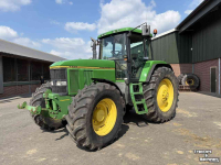 Tractor John Deere 7700