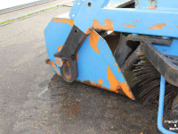 Sweeper Bema 1850 Stapler 1,80 meter veegmachine rolbezem veger opvangbak