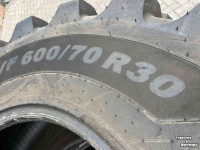 Wheels, Tyres, Rims & Dual spacers Michelin vf 600/70- r 30 / vf 710/70- r 42