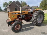Tractor Renault 651