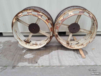 Wheels, Tyres, Rims & Dual spacers  11x38