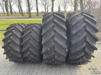 Wheels, Tyres, Rims & Dual spacers Trelleborg 650/65R38 en 540/65R28 TM800 Nieuw
