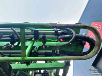 Fieldsprayer pull-type CHD Getrokken veldspuit type: F5242