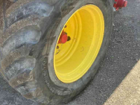 Wheels, Tyres, Rims & Dual spacers BKT VF 600/60R30