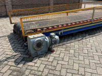 Conveyor  Transportband met bunker op frame