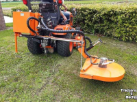 Mowing arm with rotary mower  cirkelmaaier, kantenmaaier. Hogervorst, nieuw