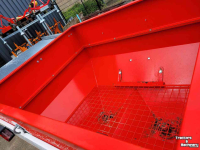 Fertilizer spreader  Jarmet JMS  kunstmeststrooier 800 ltr