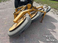 Snow Removal Equipment  sneeuwschuiver schuiver ruimer