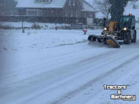 Snow Removal Equipment  sneeuwschuiver schuiver ruimer