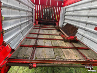 Self-loading wagon Pottinger Silo-Profi Opraapwagen Stalvoeren