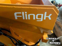 Sawdust spreader for boxes Flingk KSS 1015