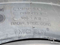 Wheels, Tyres, Rims & Dual spacers Michelin XHA2 20.5R25 op wiel Case 721G 4 stuks