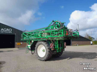 Fieldsprayer pull-type CHD F3033