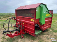 Silage-block distribution wagon Strautmann Ubvw