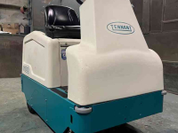 Sweepers and vacuum sweepers Tennant 6100