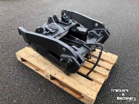 Front-hitch & Pto Valtra Fronthef / Frontlift / Front-hef voor Q-serie