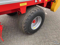 Manure spreader  Roltrans- Agromet  stalmestverspreider