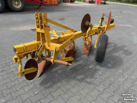 Ploughs Rumptstad 4 schaar ploeg