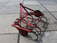 Cultivator  Triltandcultivator 125 cm voor minitrekker tractor woeler veertanden
