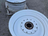 Wheels, Tyres, Rims & Dual spacers  20x38 inch wielen, vaste velg met verloopschijven