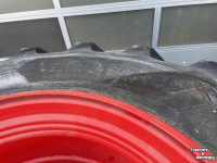 Wheels, Tyres, Rims & Dual spacers Michelin 710/60 R42 + 600/60 R42
