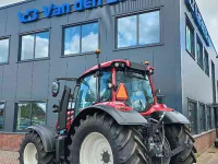 Tractor Valtra N135 Active