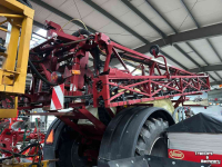 Fieldsprayer pull-type Hardi commander CM11
